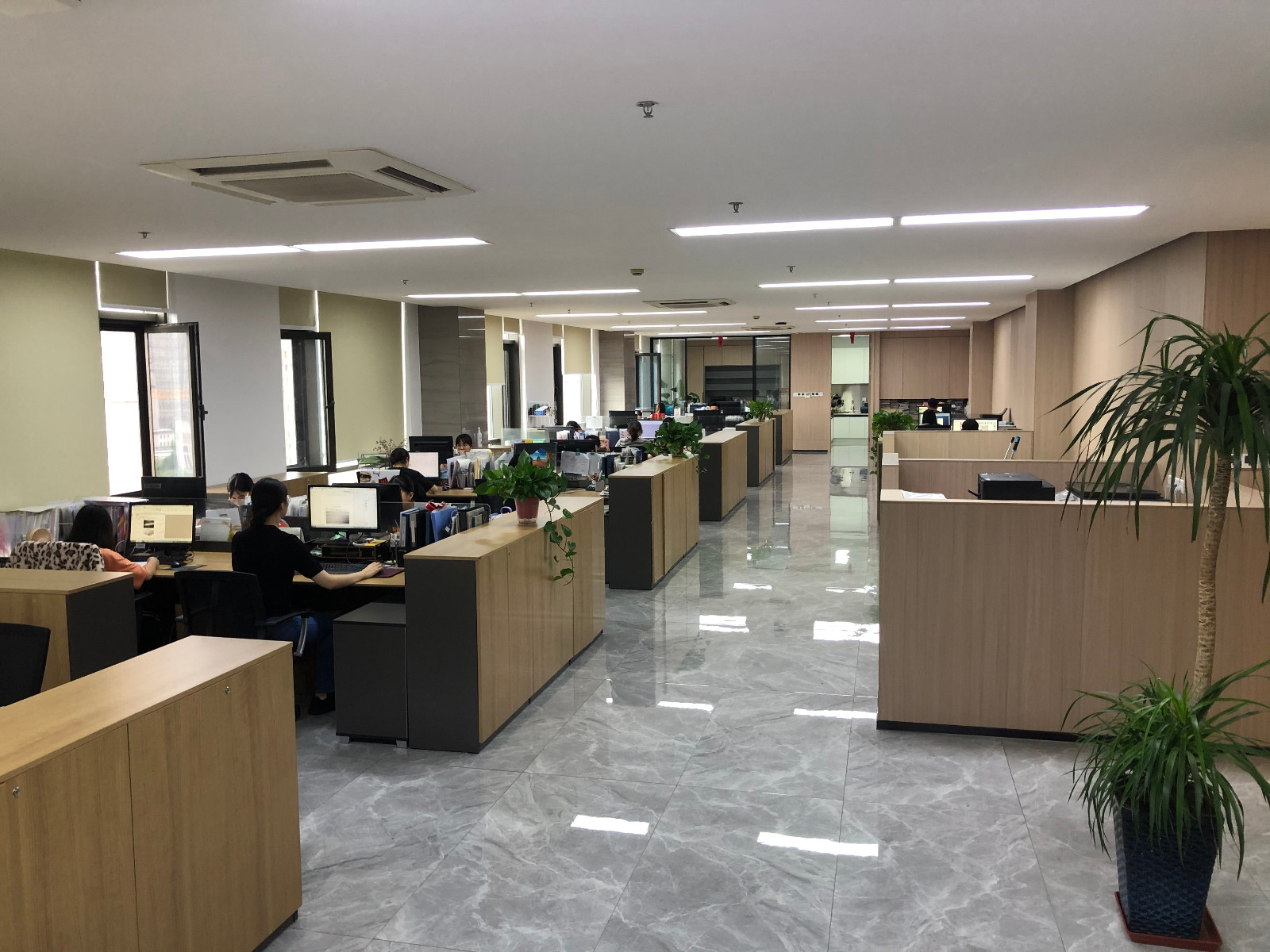 国际部2.jpg